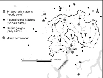 Fig. 4. Hourly accumulated precipitation fields for 20 September 1999, 12:00 to 13:00 UTC in mm/h as derived from (a) rain gauge station data and (b) from radar data in the TVM watershed.