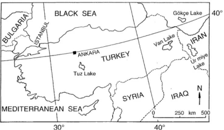 Figure 3 shows monthly lake level ¯uctuations during the 50 y 1944±1994. Each year, water level rises from January to June and falls in the second part of the year.