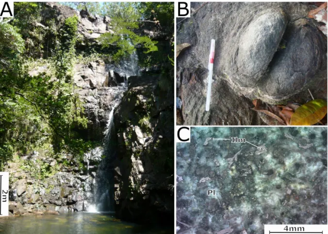 Figure  4   Some  geological  features  in  the  study  area:  A)  sub-horizontal  layers  of  the 265  Mesoproterozoic sedimentary sequence with characteristic waterfall of the Viejita creek with 266  ilmenite concentrates; B) spheroidal forms resulting f