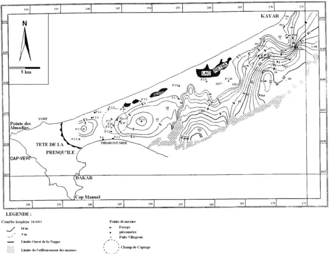 Figure 5 : Nappe libre des sables quaternaires Thiaroye/Beer Thialane : Carte piézométrique                     moyenne de 1987 à 1997 (in Faye S.C., 2001) 