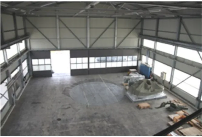 Fig. 3 Internal view of the measurement hall, from the point of view of SPIRA