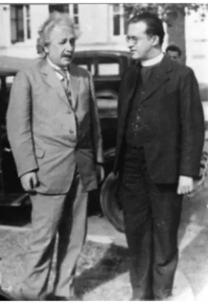 Fig. 1. Einstein and Lemaˆıtre. Photographed around 1933. (Archives Lemaˆıtre, Universit´ e Catholique, Louvain).