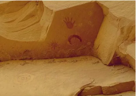 Figure 1.2: Anasazi rock painting showing SN 1054 and a crescent moon.