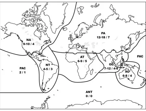 Fig. 4 Distribution of cnidarian species and genera in each zoogeographical region (species number/genus number)