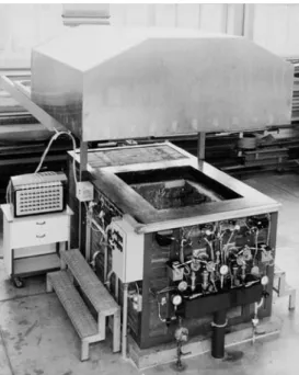 Fig. 1. The small horizontal furnace of Empa with an exposed area of 1.0 × 0.8 m where samples of 1.25 × 1.05 m size can be subjected to the standard fire ISO 834-1