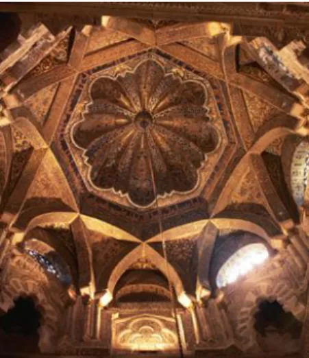Figure 3-7 : Coupole nervurée de la grande mosquée de Cordoue  http://passerelles.bnf.fr/images_commentees/mosquee_cordoue_03.php 