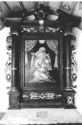 graphique dit de superposition où sainte  Anne debout protège la Vierge assise te¬ 