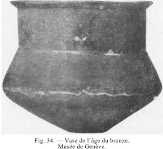 Fig. 34. — Vase de l’âge du bronze. 