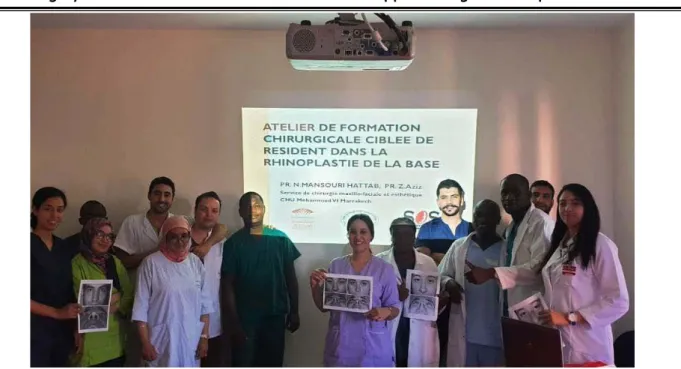 Figure 7: illustrationdu groupe à la fin de l’atelierde la simulation sur maquette des techniques chirurgicales 
