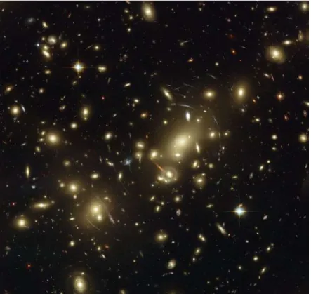 Figure 1.18: Full overview of the galaxy cluster Abell 2218 distorting the images of background galaxies