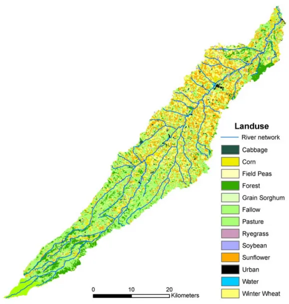 Figure 3-3: Landuse in the Save catchment with major agricultural land (Macary et al. 2006)  