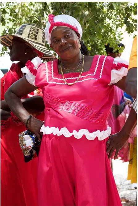 Figure 10.Costume d'une danseuse lors du rara, prise de vue lors  du tournage par L. Saint-Juste,  ©2019 