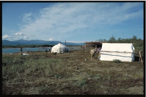 Figure 7 : Le camp de pêche tenu par Nikolaj et Katja Gidanij ( 47 ) 