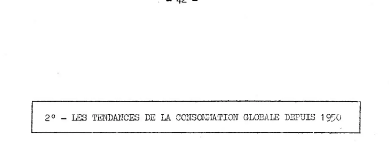 Tableau Economique de 1.951 du S.E.E.F., on observe un accroissement entre ces deux  dates inférieur à celui qui est donné par l'indice du chiffre d'affaires de la  D.C.I, Or, celui-ci est basé sur un très petit échantillon de détaillants indé­ pendants