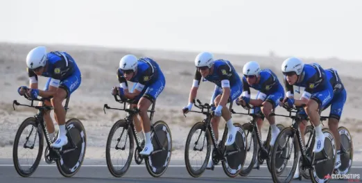 Figure 21 Coureurs cyclistes au cours d'une épreuve de contre-la-montre par équipes (source : cyclingtips.com) 