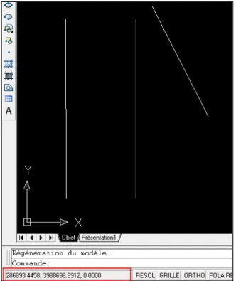 Fig. 47: Tracés des coupes calées dans le système cartésien (UTM) dans l’Autocad.  Dans notre cas, nous avons effectué un calage automatique de l’espace de travail  Autocad, simplement en ouvrant un fichier DXF exporté de Mapinfo qui contient les traces  d