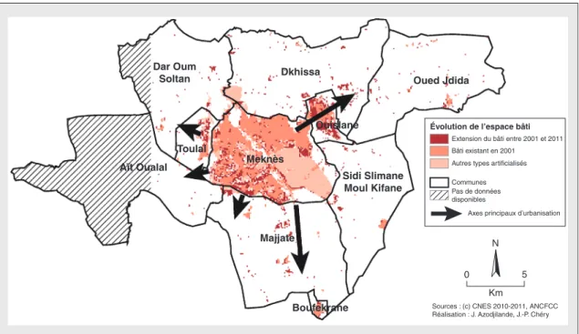 Figure 2. Évolution de l'espace bâti entre 2001 et 2011 et principaux axes de l'urbanisation