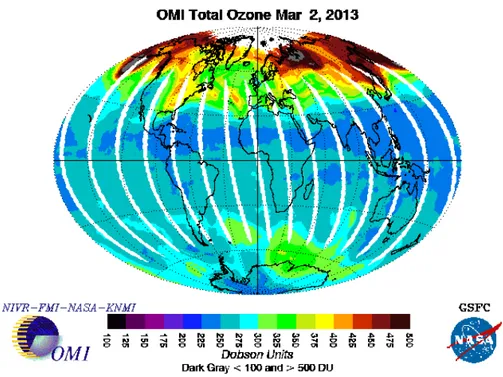 Figure 3.5 – Maps of ozone density around the globe and more speciﬁcally over LSST site.