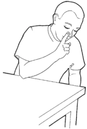 Figure 4.3 : Comprimer avec le doigt la narine qui saigne.