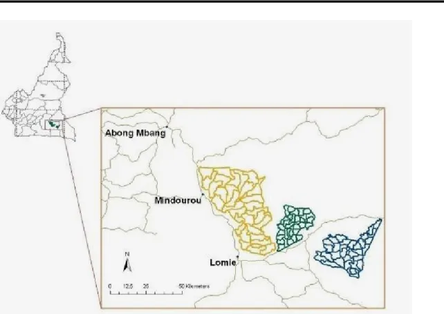 Figure 1 : Localisation de la zone d’étude (341.708 ha)  Dispositif  d’étude :  Afin  d’étudier  les  paramètres  démographiques  pouvant  affecter  les  structures  des  populations  de  quatre  essences,  des  dispositifs  permanents  de  suivi  de  la  