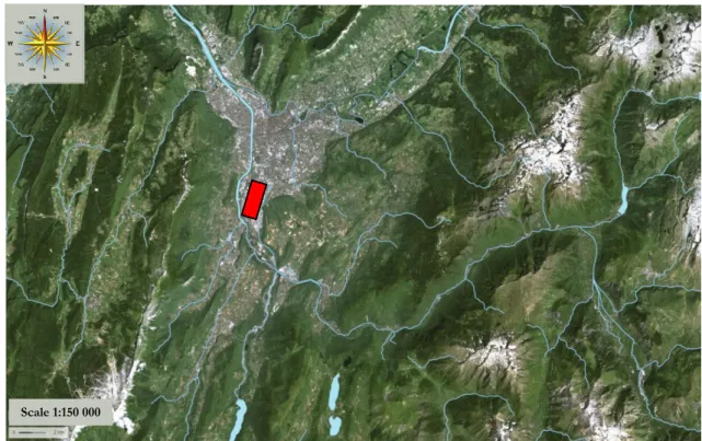 Fig. 1.1 Hydro-physical map of the contaminated site area: the red zone refers to the contaminated  area 