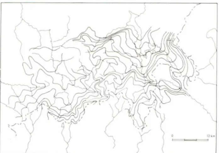 FIGURE 4.  Comparaison entre la taille du lac proglaciaire au Saumon,  niveau 419 m,  au moment  de  son extension maximale,
