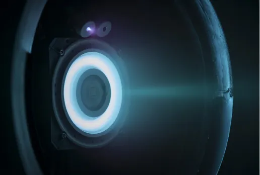 Figure 1.3 – Example of EP: HET built by Safran Aircraft Engines, the PPS-1350G is being tested in a vacuum chamber