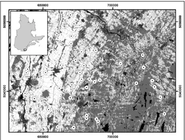 Figure 1: Location of the 40 farms in our study system, southern Québec, Canada. Land cover  types  are  based  on  a  mosaic  of  classified  Landsat-TM  satellite  images  (Canadian  Wildlife  Service  2004)  and  include  forest  cover  (medium  gray), 