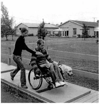 Figure 4 Usager passant le test d'évaluation des habiletés en fauteuil roulant  (Photo G