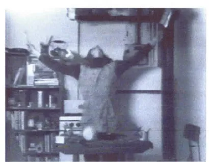 Figure 3.1 , Martha Rosier, Semiotics of the Kitch en , 1975, Vidéo noir et blanc, 6  minutes  11  secondes, Collection FRAC Lorraine 