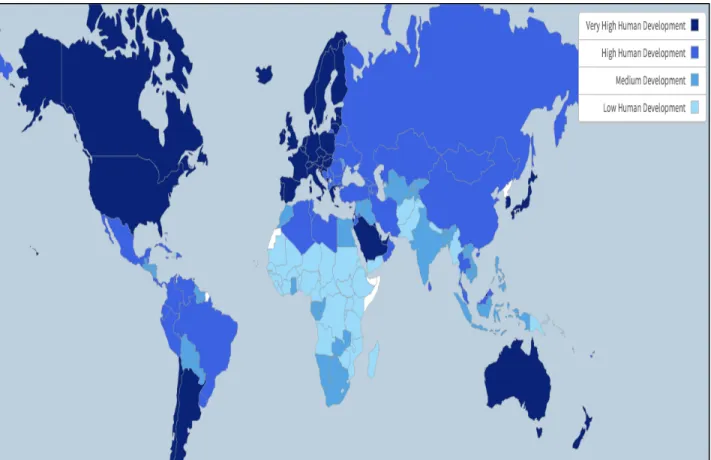 Figure 1.2 Représentation de l’IDH mondiale d’après le rapport sur le développement humain 2014  (tiré de : Population.Data.net, 2016) 