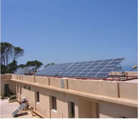 Figure A.2. Installation du générateur photovoltaïque sur le toit de CDER. 