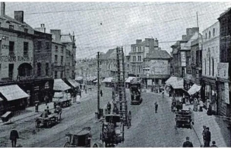Figure 0.4  Le  centre-ville de Coventry avant les  destructions:  Broadgate  en  1898