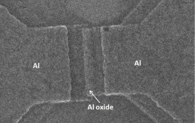 Figure 4.1: Top view picture of a tunnel junction.