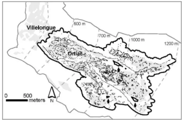 Figure 1. Identification des espaces soumis à une pluie de graines de frêne dans le paysage agricole de  la commune de Villelongue au milieu du 20e siècle  (adapté de Julien, 2006) 