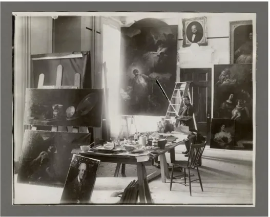 Figure 2.1 : [Photographe inconnu]. J. Purves Carter dans son atelier à l’Université  Laval
