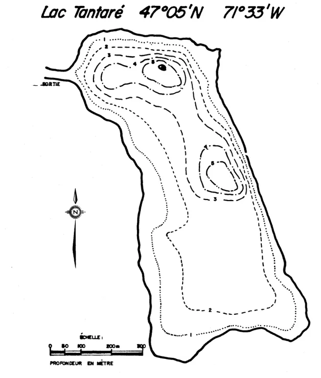 FIGURE  2  Carte  bathymétrique  du  bassin  est  du  lac  Tantaré,  Ouébec. 