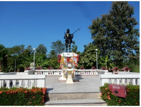 Figure 3 La statue du Chao Luang Muang La (Photo de l’auteur). 