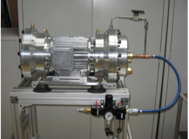 Figure 5-1 : Turbine HT Scroll montée avec un étage HP et connexion   pour tests à air comprimé 