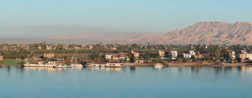 Fig. 5: panorama of the western bank in Thebes (Luxor). 