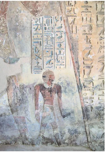fig. 4  Signature  du  scribe-des-formes Pahéry dans la tombe  de son  grand-père maternel, Ahmose fils d'Abana, à Elkab (T Elkab 5 ; cliché de l'auteur)     