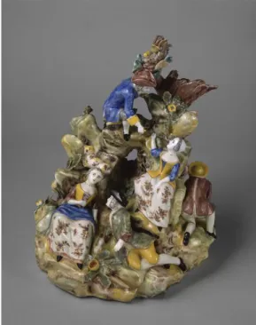 Figure 7 : Cinq personnages en train de discuter  (Manufacture de Saint-Cloud), entre 1745 et 1750,  porcelaine tendre polychrome, Cité de la céramique,  Sèvres