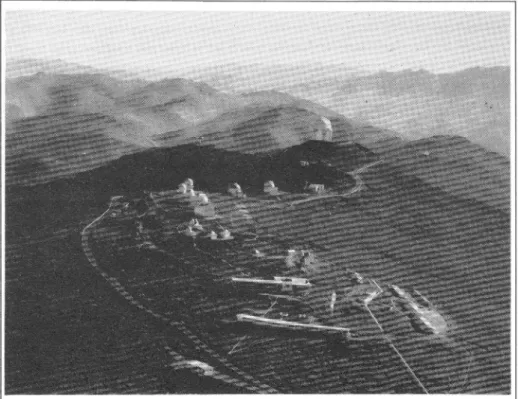 Figure  12: Aeriel  view of  the  Europeen  Southern  Observatory Appendix:  The  European  Southern  Observatory