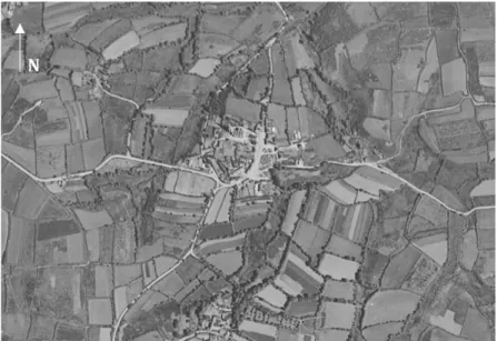 Figure 27 : Image aérienne du bourg de Bulat-Pestivien à l’échelle 1/10 000, 1950. Source : IGN