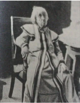 Fig. 6. Mme Léon Bertaux quelque temps avant sa mort. 