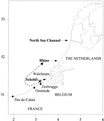 Fig. 1. Map showing the study site. The direction of the residual current along the Belgium coast is schematized by a dotted arrow.