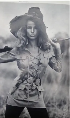 Figure 3. Un modèle unique de saharienne Saint Laurent Rive gauche dans le numéro juillet-aout 1968 de Vogue Paris.