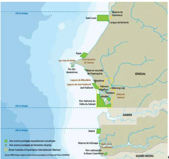 Figure 1. Carte de la zone littorale indiquant les principaux écosystèmes   côtiers et les aires protégées (Diop, 2012) 