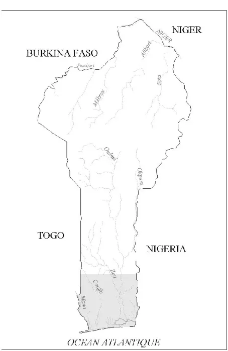 Figure 2: Carte hydrographique du Bénin avec la situation du sud (région d’étude) en  gris  