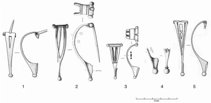 Figure 4 – Exemples de fibules d’Aucissa précoces (F 22a1, FIB-4017) à arc ajouré :